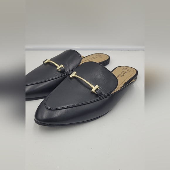 Womens sz 9 Time and Tru slip on black loafers - Picture 1 of 7